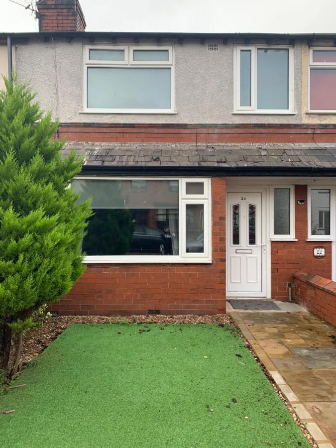 Villa Beautiful House In A Perfect Location Lytham St Annes Exterior foto